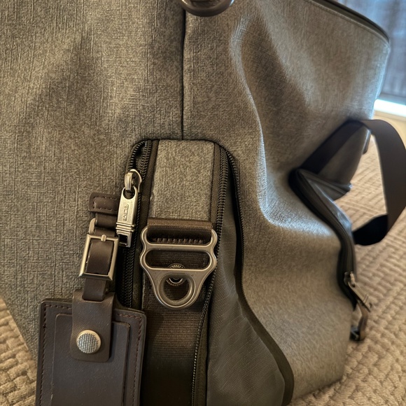 TUMI Alpha 3 Double Expansion Travel Satchel – Gray Nylon - Picture 7 of 7